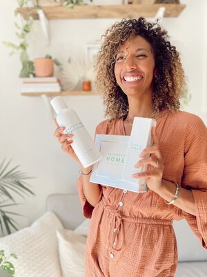 The vanity vault - How To Safely Brighten Your Teeth in 2022 - 1